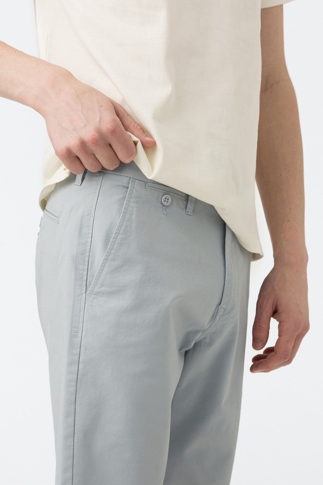 CHINO SHORTS