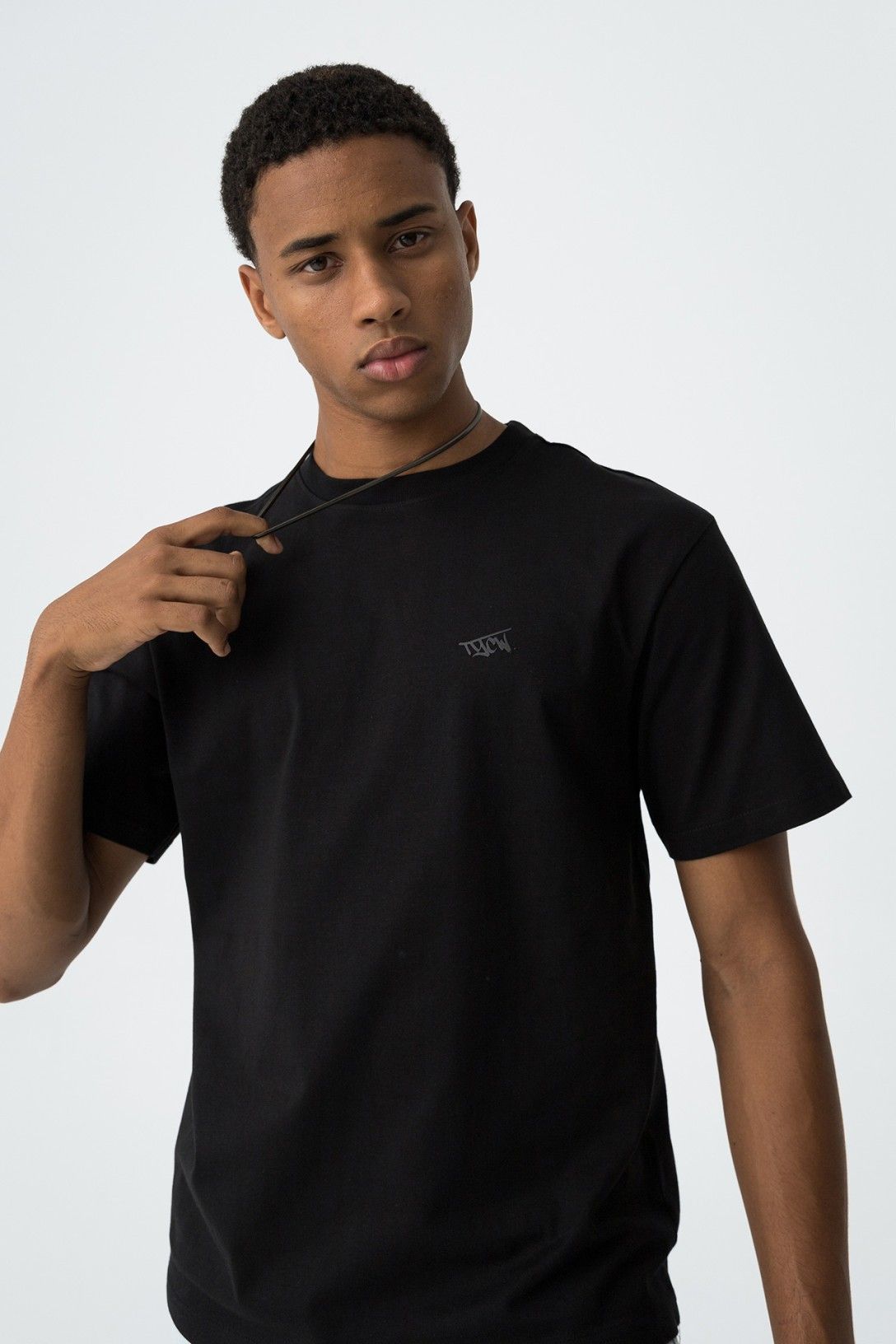 T-SHIRT BASIC