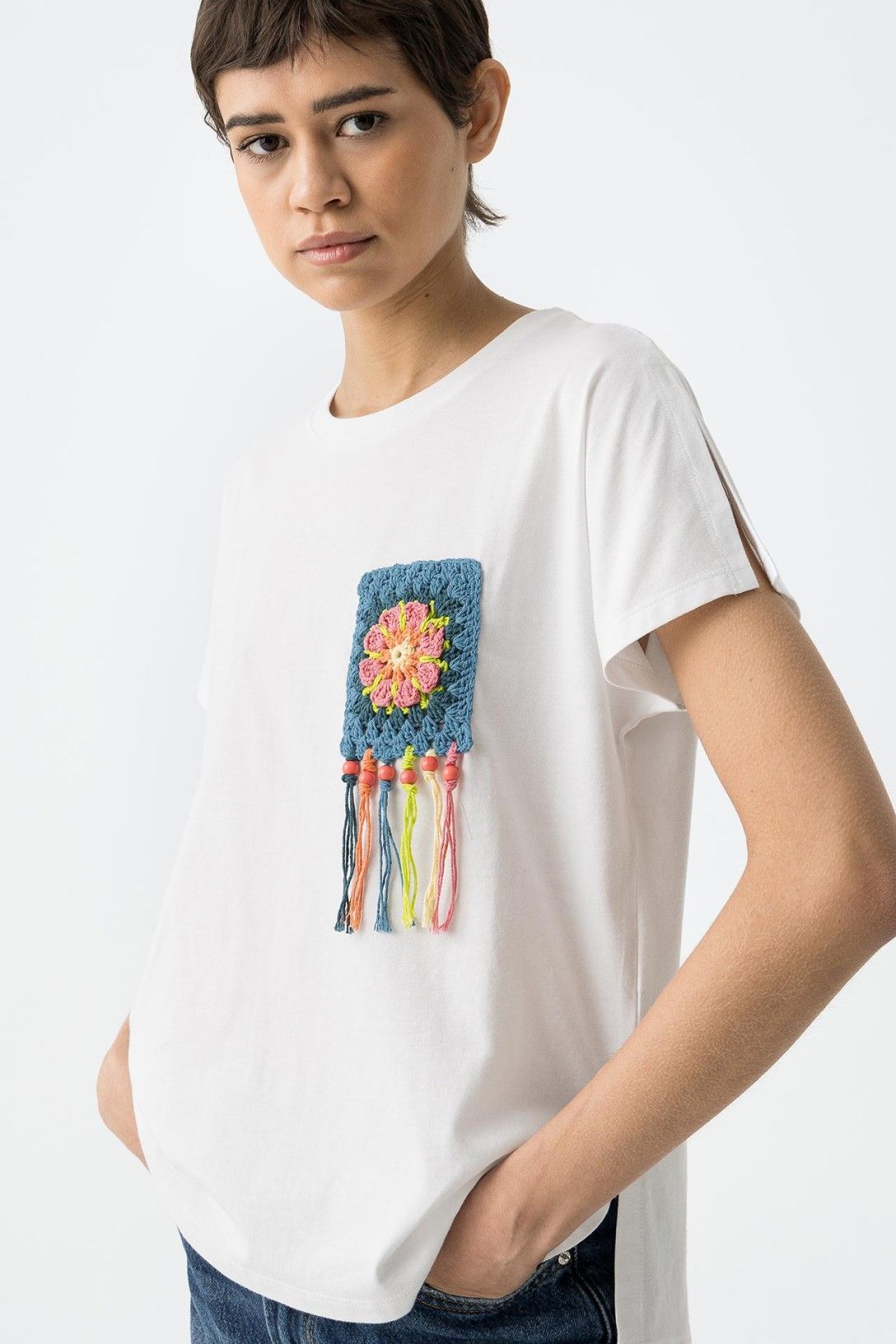 T-SHIRT CULT