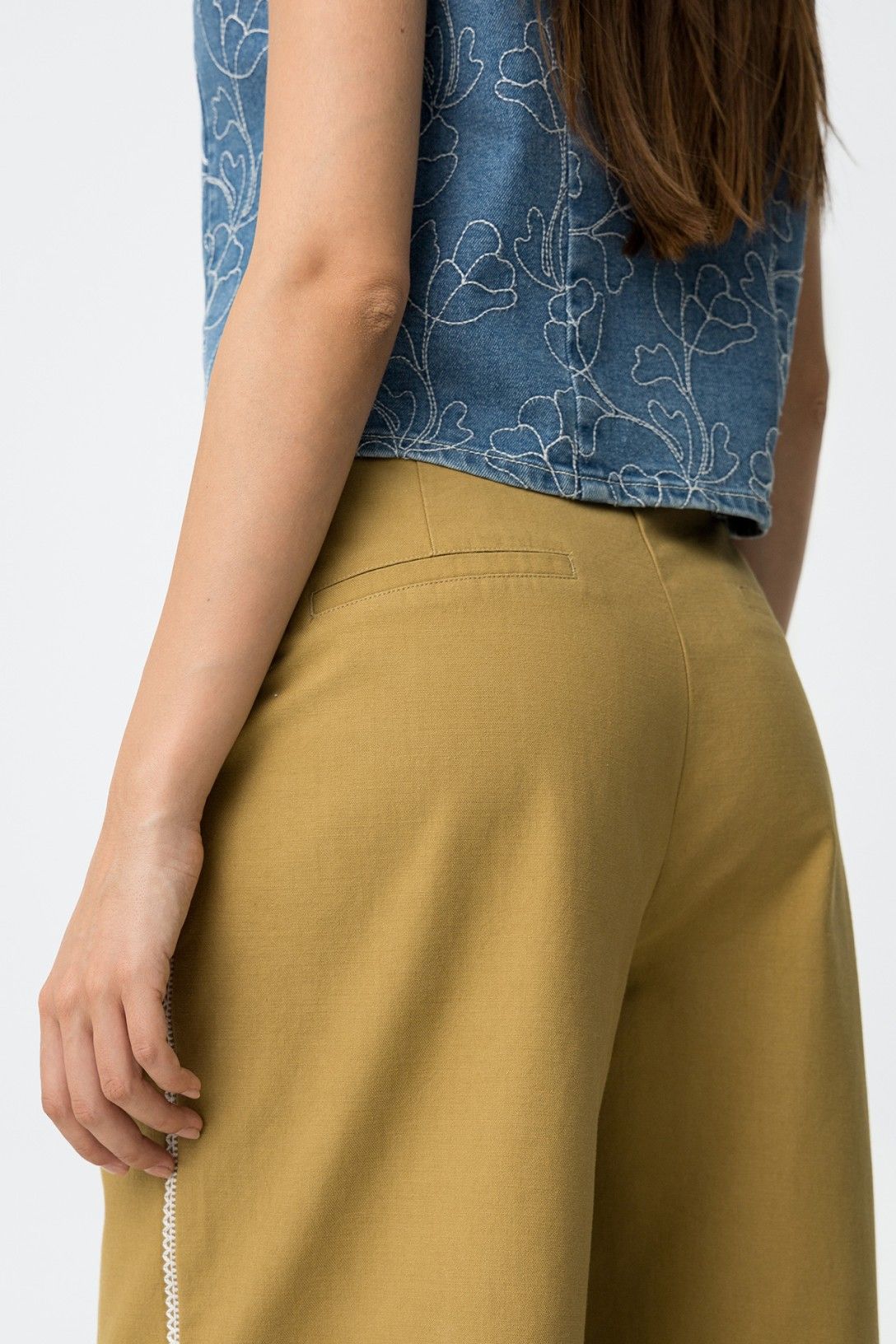 PANTALONE FLARE
