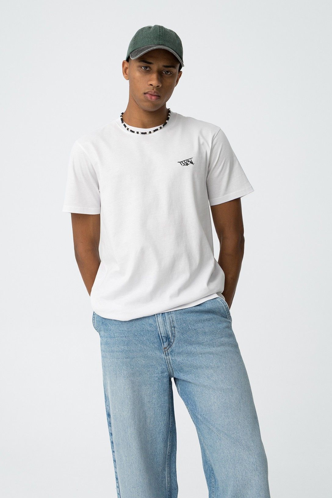 T-SHIRT CREW